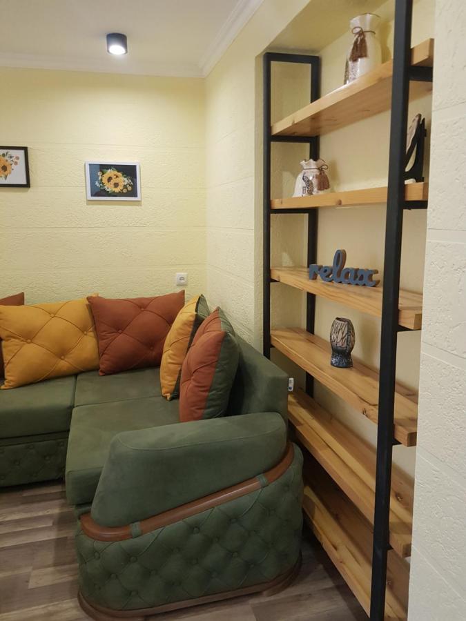 Relax Apartment Samtredia Ngoại thất bức ảnh