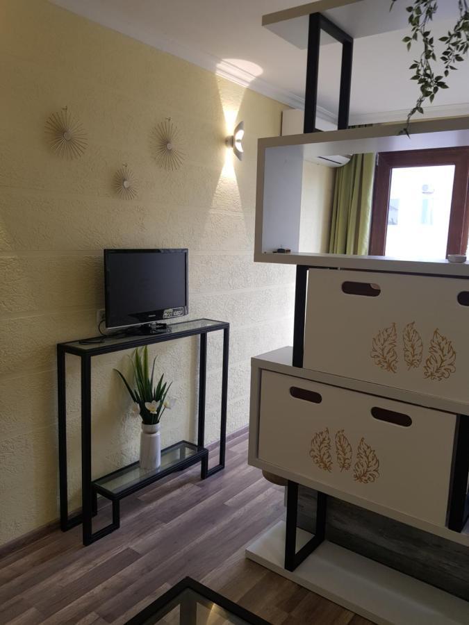 Relax Apartment Samtredia Ngoại thất bức ảnh