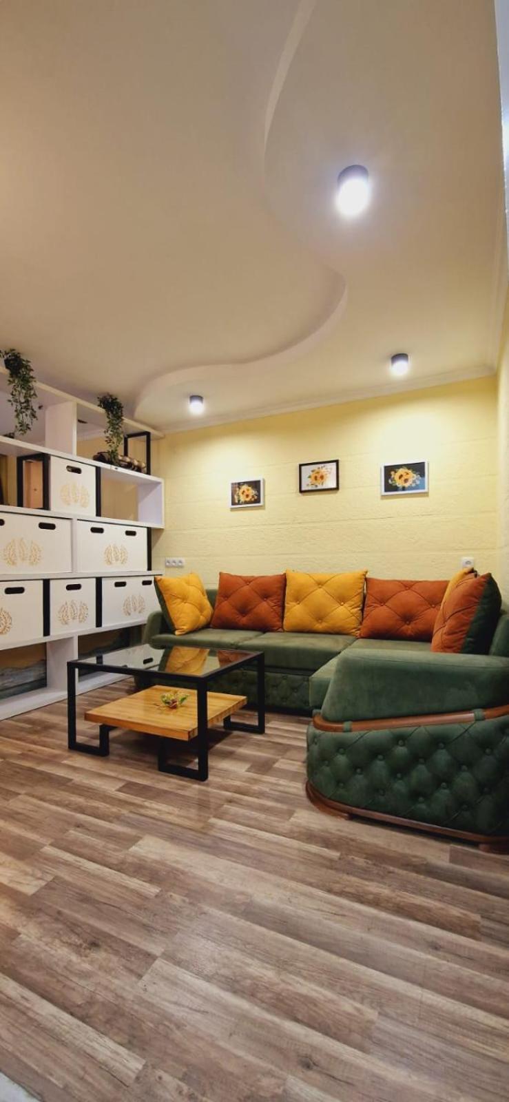 Relax Apartment Samtredia Ngoại thất bức ảnh